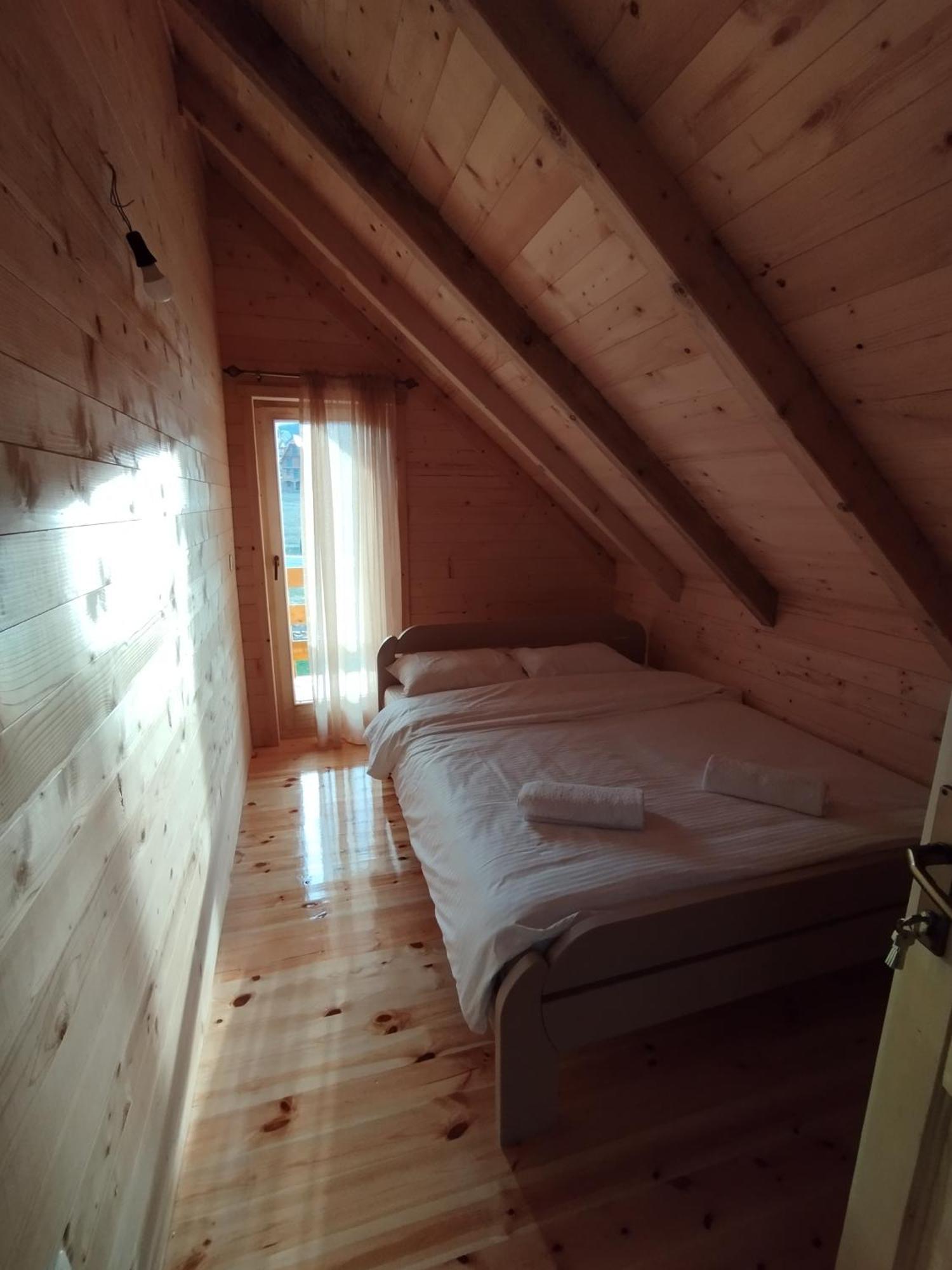 Brvnara Katun Holiday home *